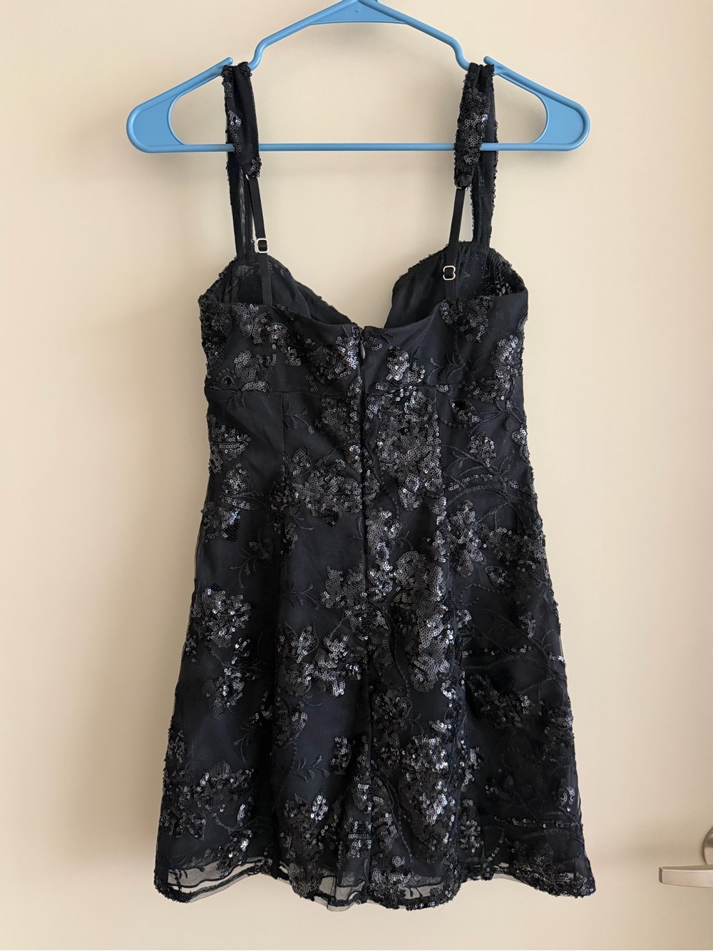 Oh Polly Black Sequin Mini Dress - Picture 5 of 5